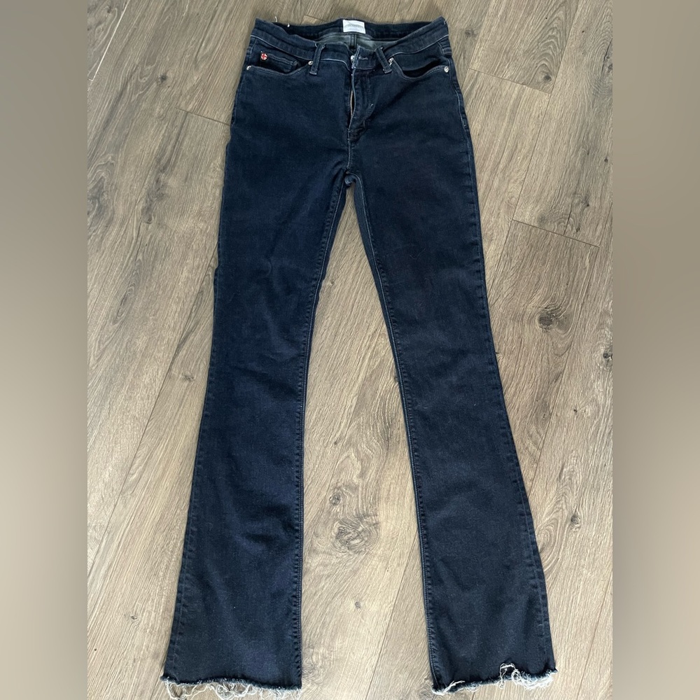 Hudson jeans Natalie mid-rise bootcut size 27/32.